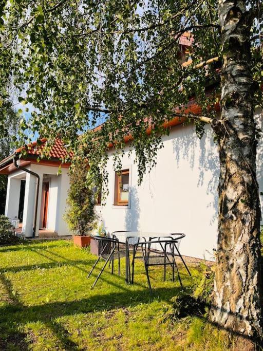 Apartman Se Zahradou 20 Minut Do Centra Prahy Ořech Buitenkant foto